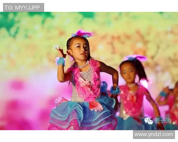 足球球星热舞合集高清版全纪录最炫技艺与潮流舞步大汇演