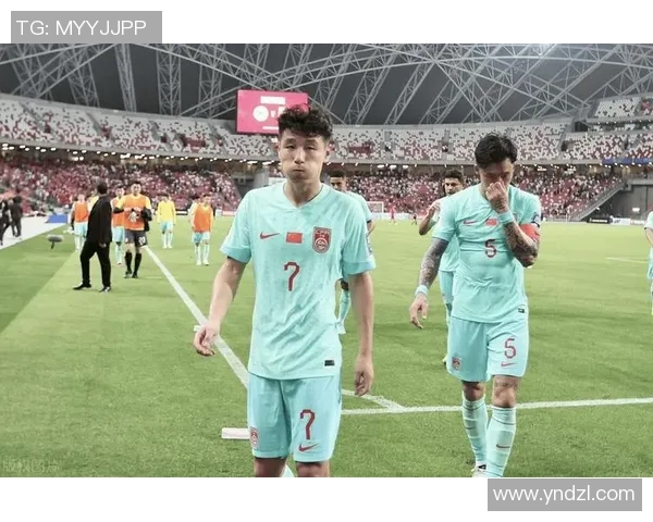 武磊同款足球鞋：引领速度与激情的完美选择